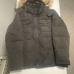 Calvin Klein Men’s L Black Puffer Jacket with Fur Trim